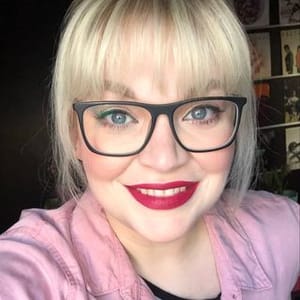 Liza bethcookmua