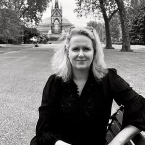 Fiona Mccarthy