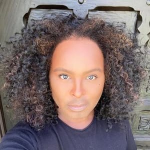 Damone Roberts