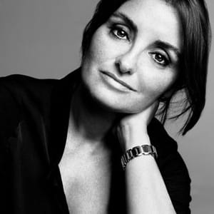 Jeanine Lobell