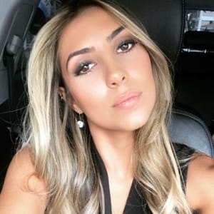 Dra. Debora Calabro