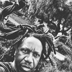 Jonzi D