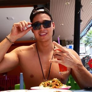 Ali Klaeebe