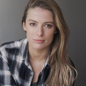 Jenna Saras