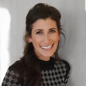 Lucy Tucker