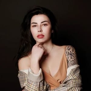 Anna Davudova