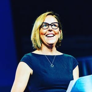 Liz Ellis