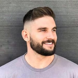 Dustin Leer