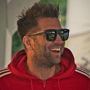 PETER MAKTO