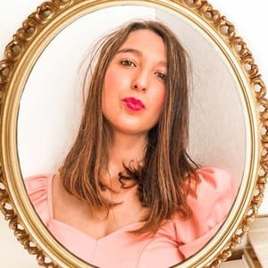Laura Thach