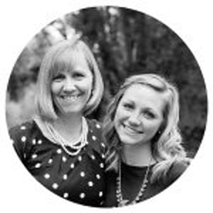 Sarah Romero Elizabeth Men