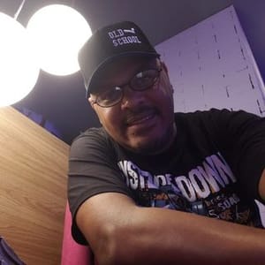 Dj Akeen
