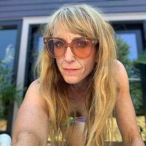 Libby Callaway