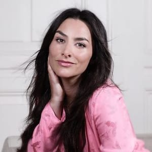 Isabelle van Zeijl