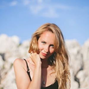 Ainsley Rose