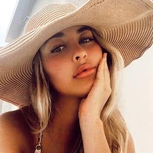 Agatha Sencionb