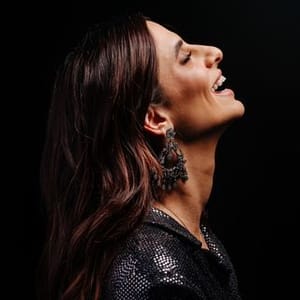 Clara Ribeiro