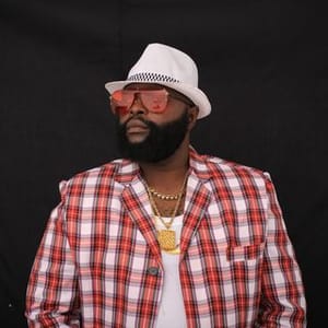 O. S. O Bomba