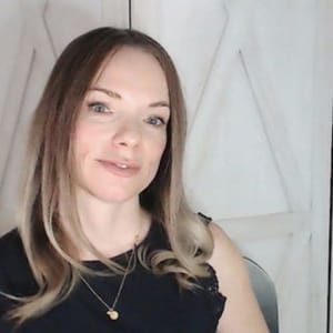Dr. Fiona Mcculloch
