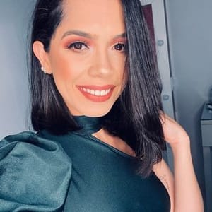 Maquiadora Emely Bicalho
