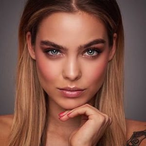Laura Ndale