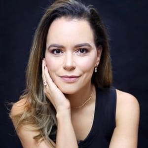 Dra Georgia Alarcao