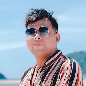 Ptine  Solo Travels