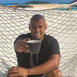 Leo Chavez