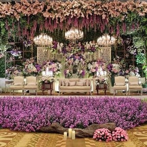 Meriah Decor