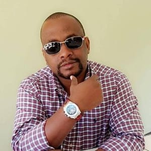 Adam Jabir Sikamkono
