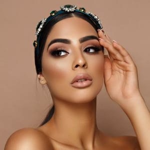 Ellemu Artistry