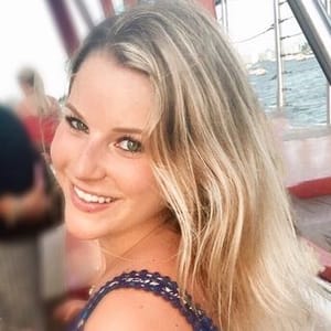 Lindsay Paige Stein