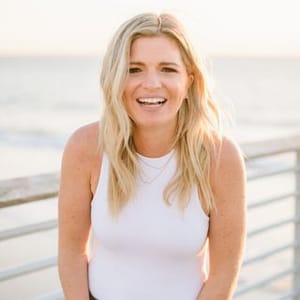 Lindsey Thiry
