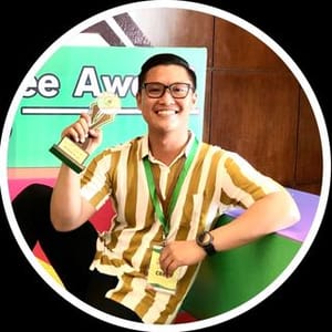 Ari  Pratam