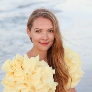 Luisa Surfer