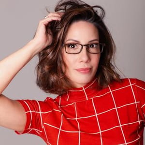 Renata Flores