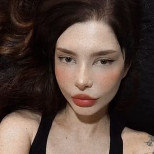 Claudia Nahar