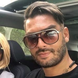 Yashar Sadr