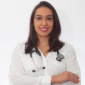 Dra Isabela Borba