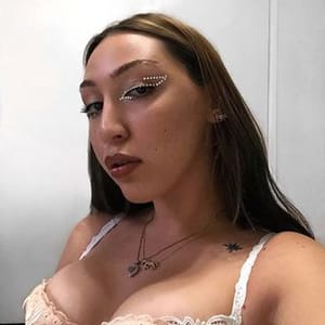 Taylor Belle