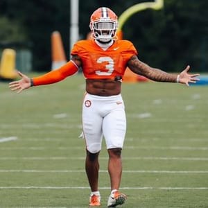 Amari Rodgers