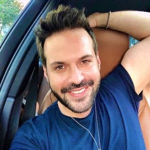 Murat Tavli