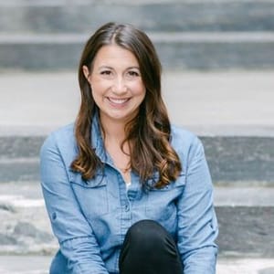 Elizabeth Earnshaw
