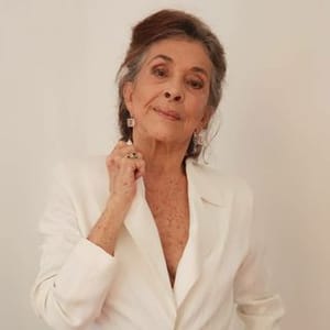 Betty Faria