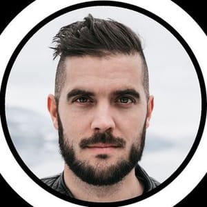 Luke  Marketer