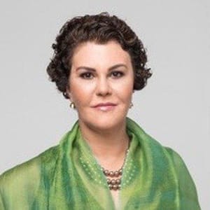 Dra Ada Trindade De Almeida