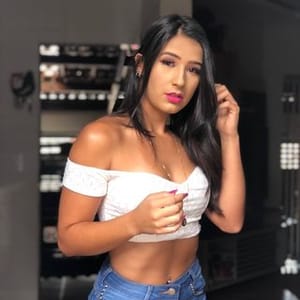 Estefani Oliverira
