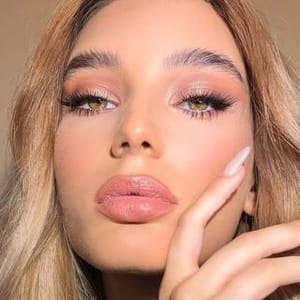 Elodie Levy