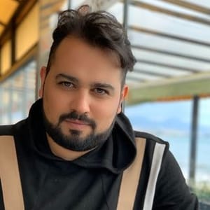 Omid Khalili