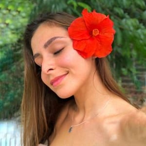 Tati Coelho